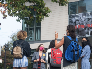 Photo of visitors outside of the Nasher Museum