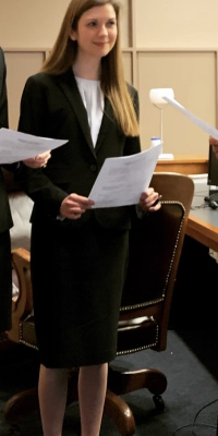 Alum Catherine Ward sworn in as a barred attorney
