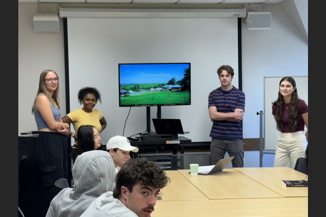 D’Alessandro’s students presenting