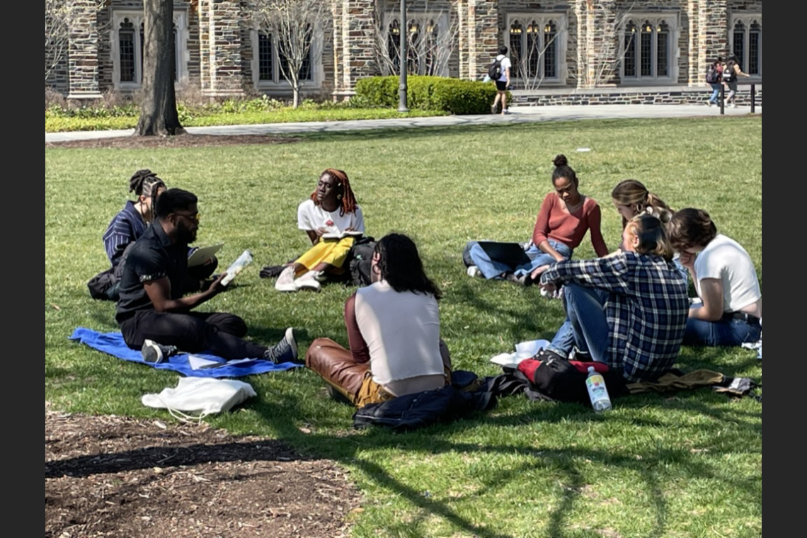 Prof. McInnis’ “Zora Neale Hurston” class enjoying Spring weather