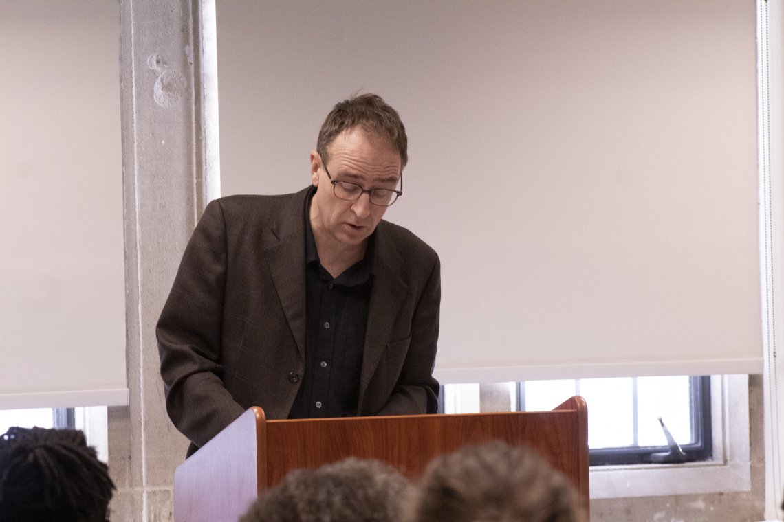 Photo of Tim Bewes at "Tennenhouse Lecture"